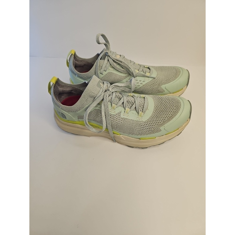 The North Face Women's VECTIV‎ Escape Hiking Shoes - Green Mist/Wrought Iron 8.5